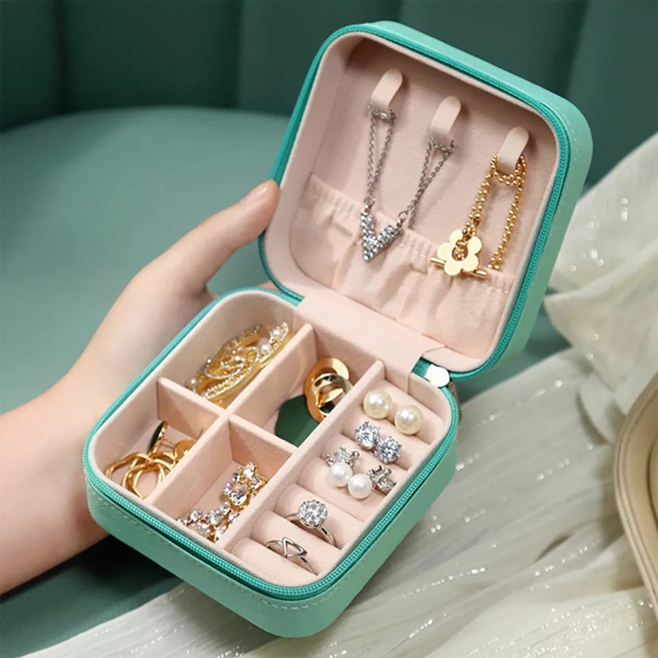 Compact Jewelry Organizer Box – Travel Jewelry & Accessories Case