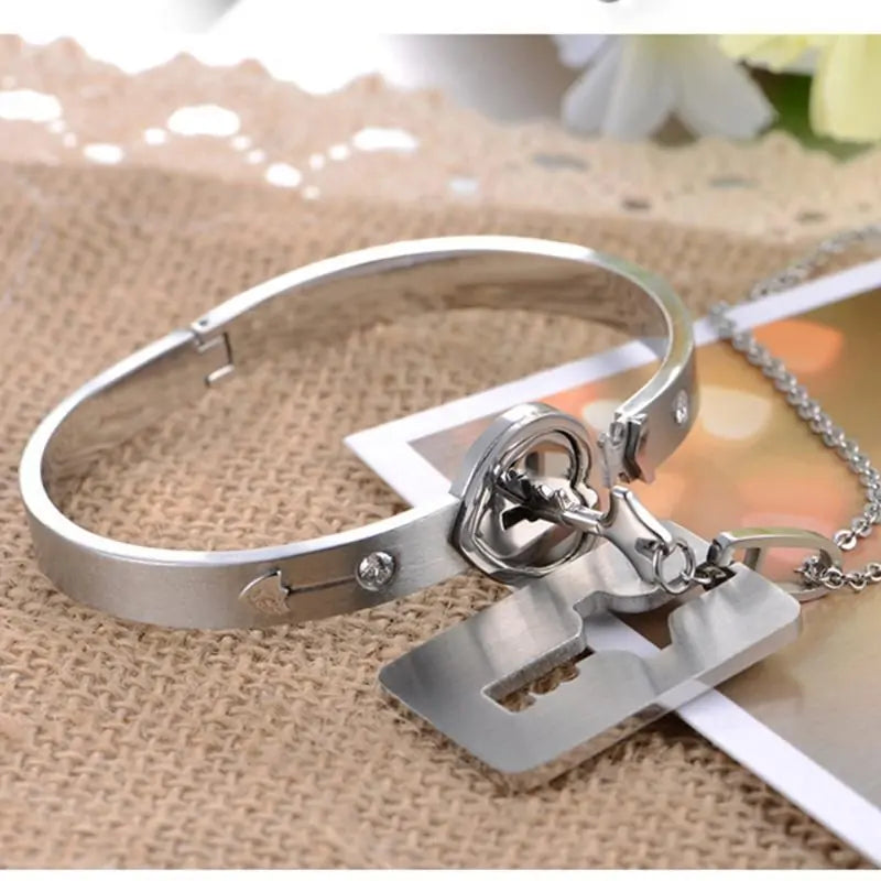 Lock & Key Couples Necklace and Bracelet